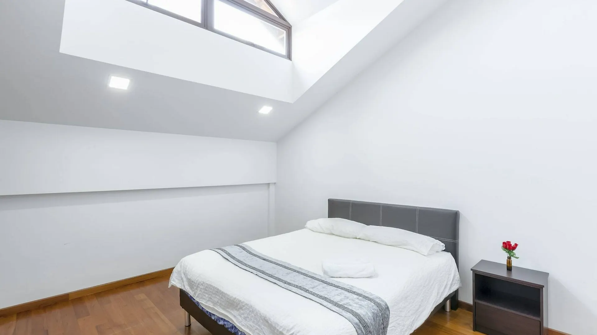K Suites River Valley Nearby Orchard 싱가포르 아파트